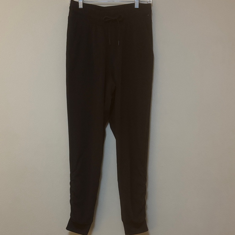 Mondetta Black Jogger Pants